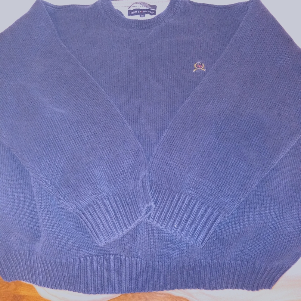 #rare tommy Hilfiger sweater long sleeve